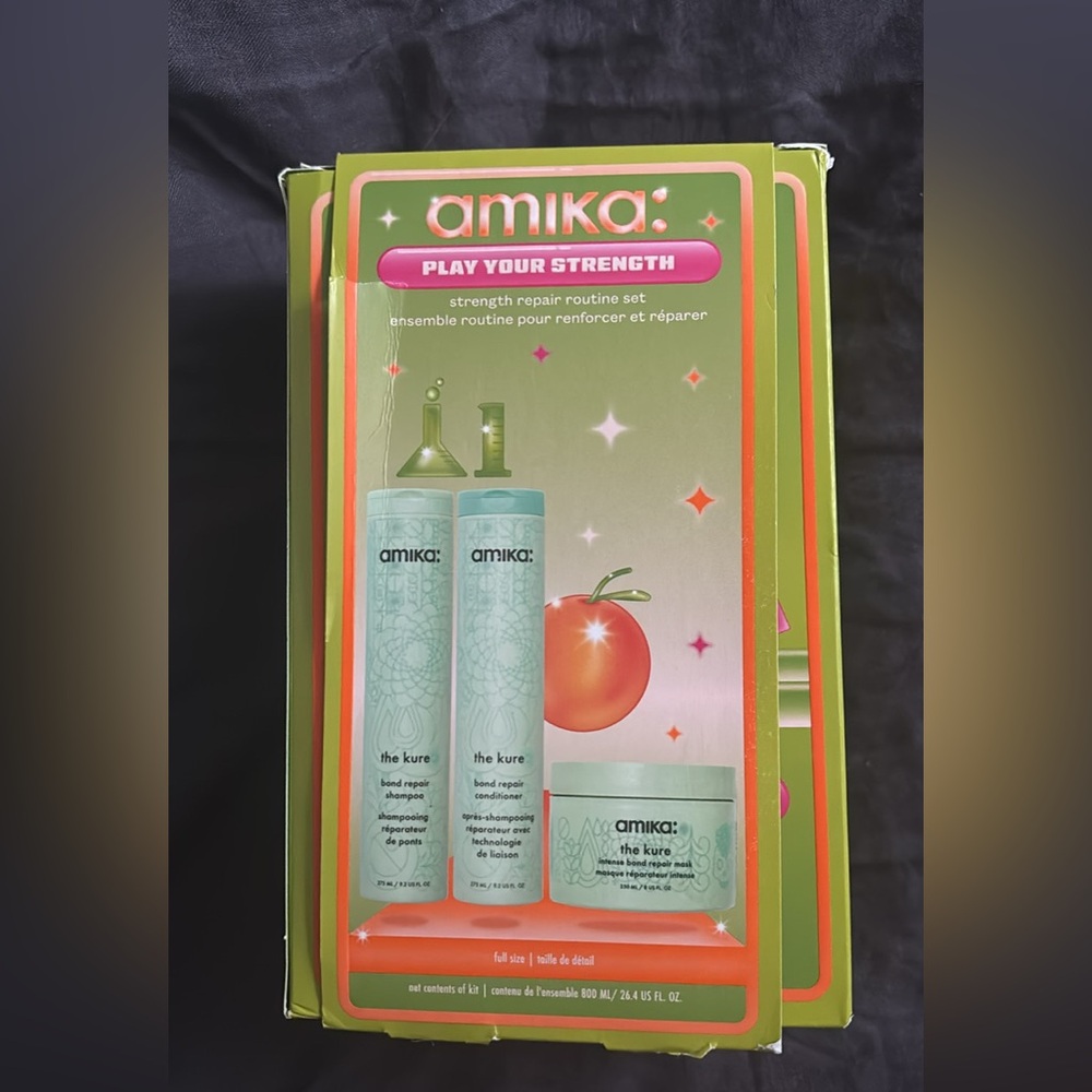 Amika the Kure set